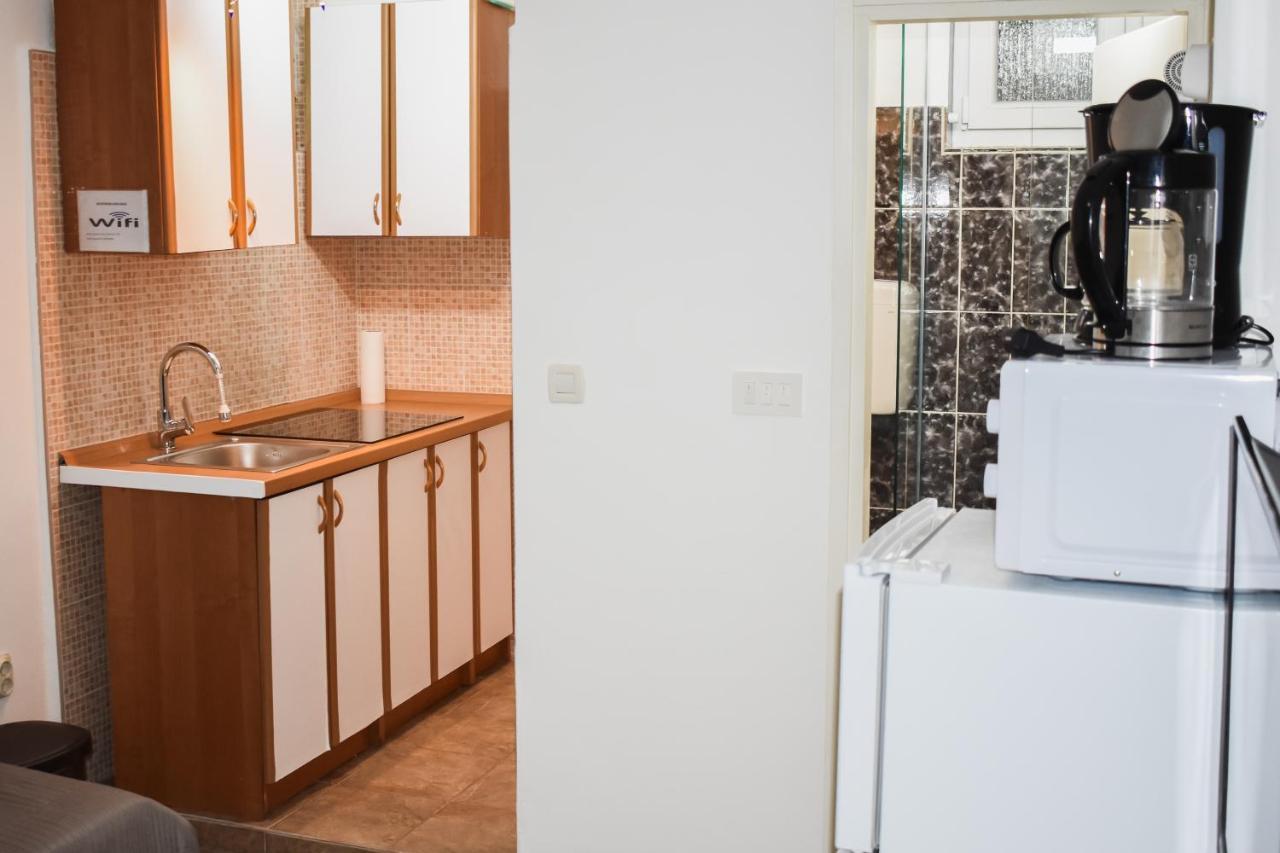 קרלובג Apartmani Luky מראה חיצוני תמונה